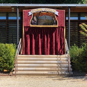 Castelet des marionnettes du Guignol Guérin