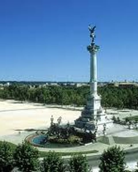 Place des Quinconces