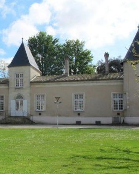 Centre d'art contemporain Pierre Brana - Château Lescombes