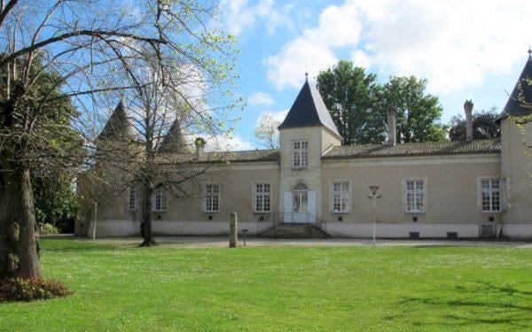 Centre d'art contemporain Pierre Brana - Château Lescombes