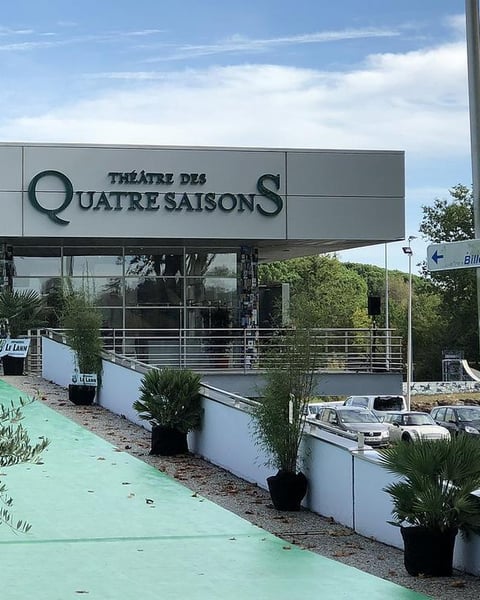 Théâtre des quatre saisons