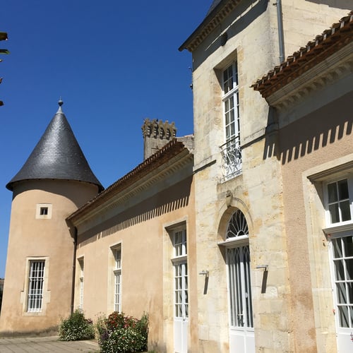Centre d'Art contemporain Château Lescombes 1