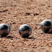 Concours de pétanque