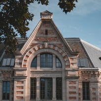 Visite guidée de l'Hôtel La Zoologie, Ancienne faculté des sciences et institut de zoologie de Bordeaux.