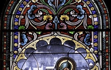 Exposition de photographies, présentation de vêtements anciens et ouverture de l'église au public.