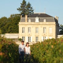 Visite et dégustation à Pomerol : entre histoire, architecture et terroir
