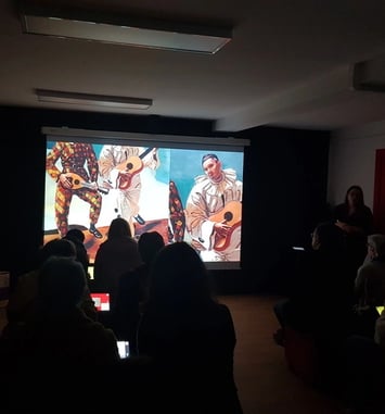 Projection d'une collection spéciale « Patrimoine : passé ou modernité » au musée numérique de la Micro-Folie