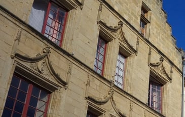 Visite : Bazas : 2 500 ans d'histoire au fil des rues