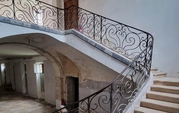Abbaye de Vertheuil : l'envers du décor en visite guidée et photographies