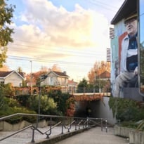 Balade urbaine à Pessac : Quand les murs prennent la parole