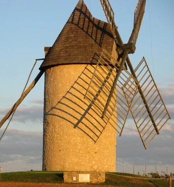 Visite guidée d'un moulin à vent qui fonctionne