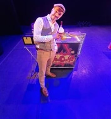 Romain Villoteau dans Wazou !!