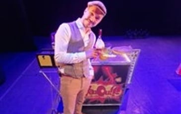 Romain Villoteau dans Wazou !!