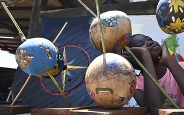 Exposition Un globe des mondes au musée d'Aquitaine