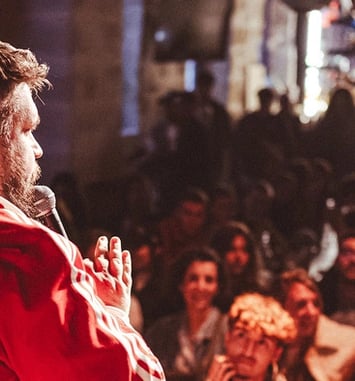Stand-up Comedy Club • Brio, Léo Dumon