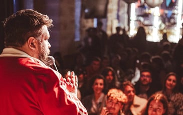 Stand-up Comedy Club • Brio, Léo Dumon