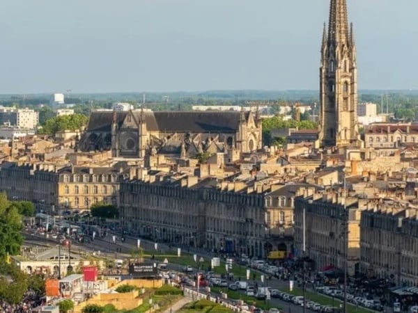 Visite de la Flèche Saint-Michel à Bordeaux