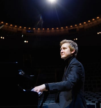 Saga Rachmaninov 1, Concerto pour piano