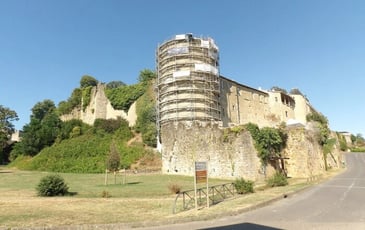 Visite guidée avec intermède joué du château des Quat'Sos à La Réole