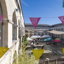 Exposition de livres et documents issus du fonds ancien à la médiathèque Condorcet