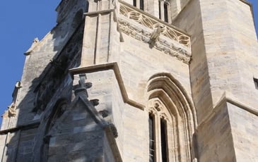 (Re)découvrez la collégiale d'Uzeste nouvellement restaurée