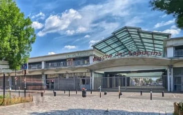 Balade urbaine aux Capucins : "Voyage dans le cœur battant de Bordeaux"