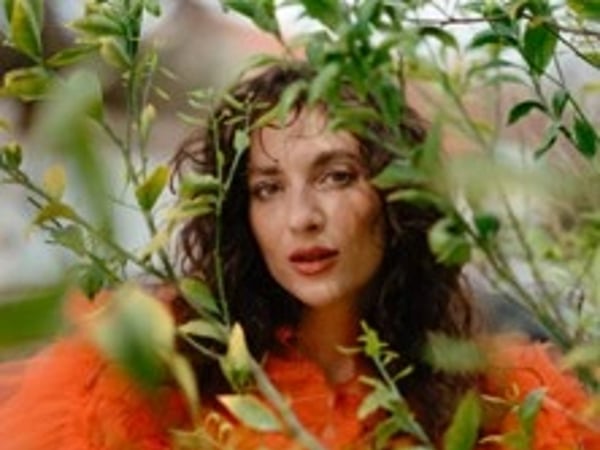 Emma Smith, Bitter Orange