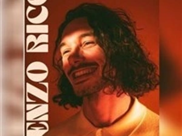 Enzo Ricci dans Quetzal