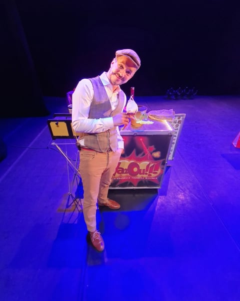 Romain Villoteau dans Wazou !!